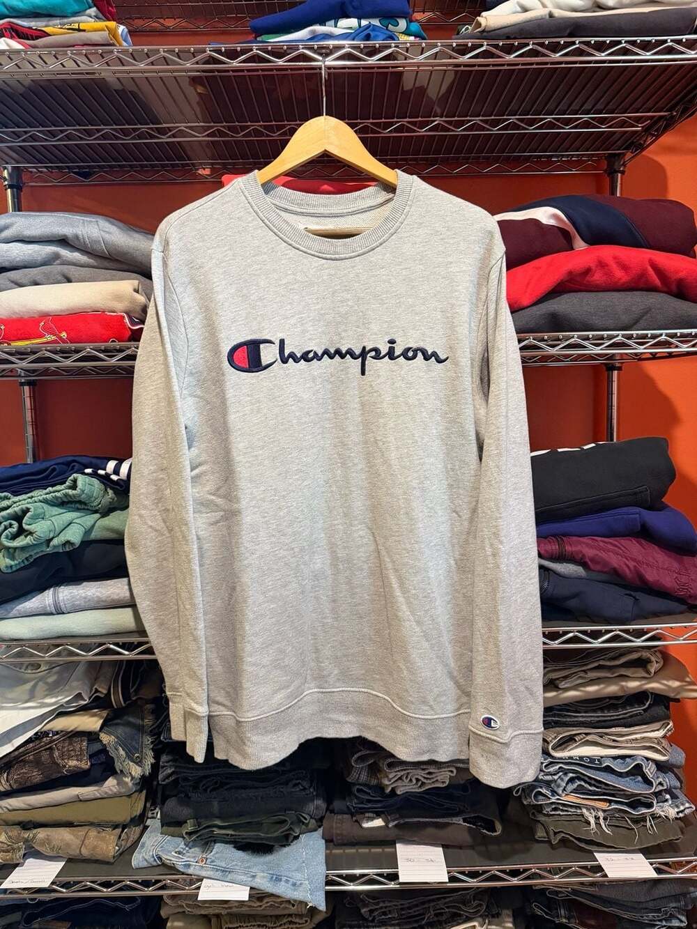 Champion Classic Script Logo Crewneck Sweatshirt Mens Medium Grey Heather